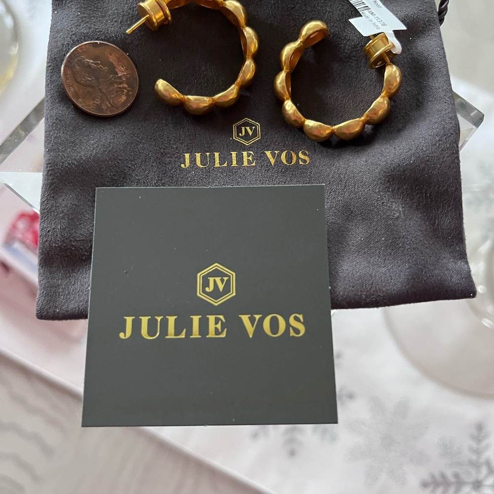 Julie Vos Solara Nova Hoop Earrings - Picture 5 of 9